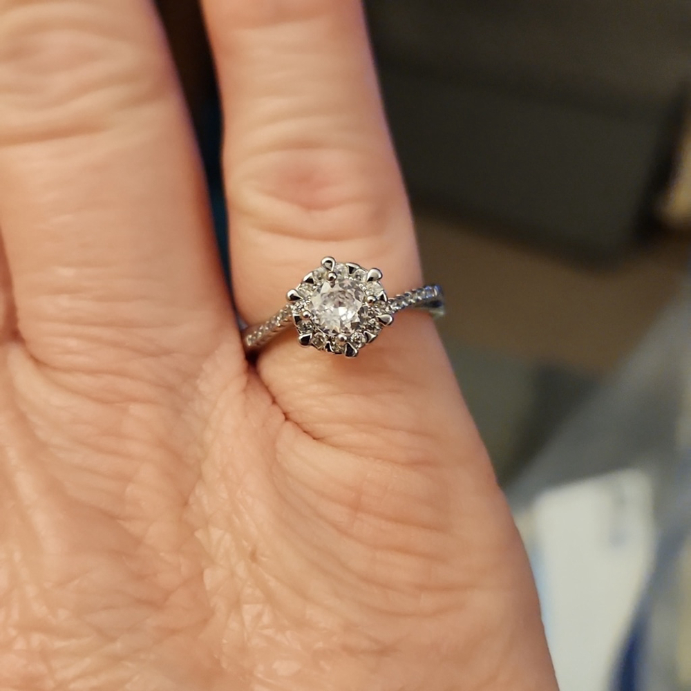 Giani Bernini Cubic Zirconia Halo Ring in Sterling Silver - Picture 5 of 8